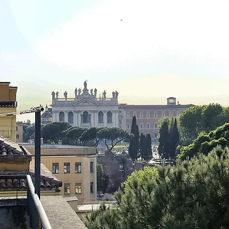 St John Basilica Lovely Tower Apartment